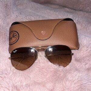 Ray-Ban Men’s Aviator Sunglasses in Gold Frame with Brown Lenses